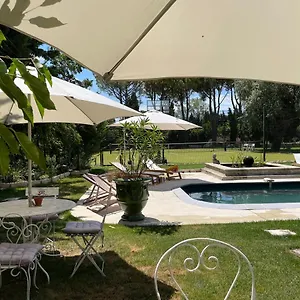 https://mas-de-la-sacristiere-jonquerettes.fr-provencehotel.com